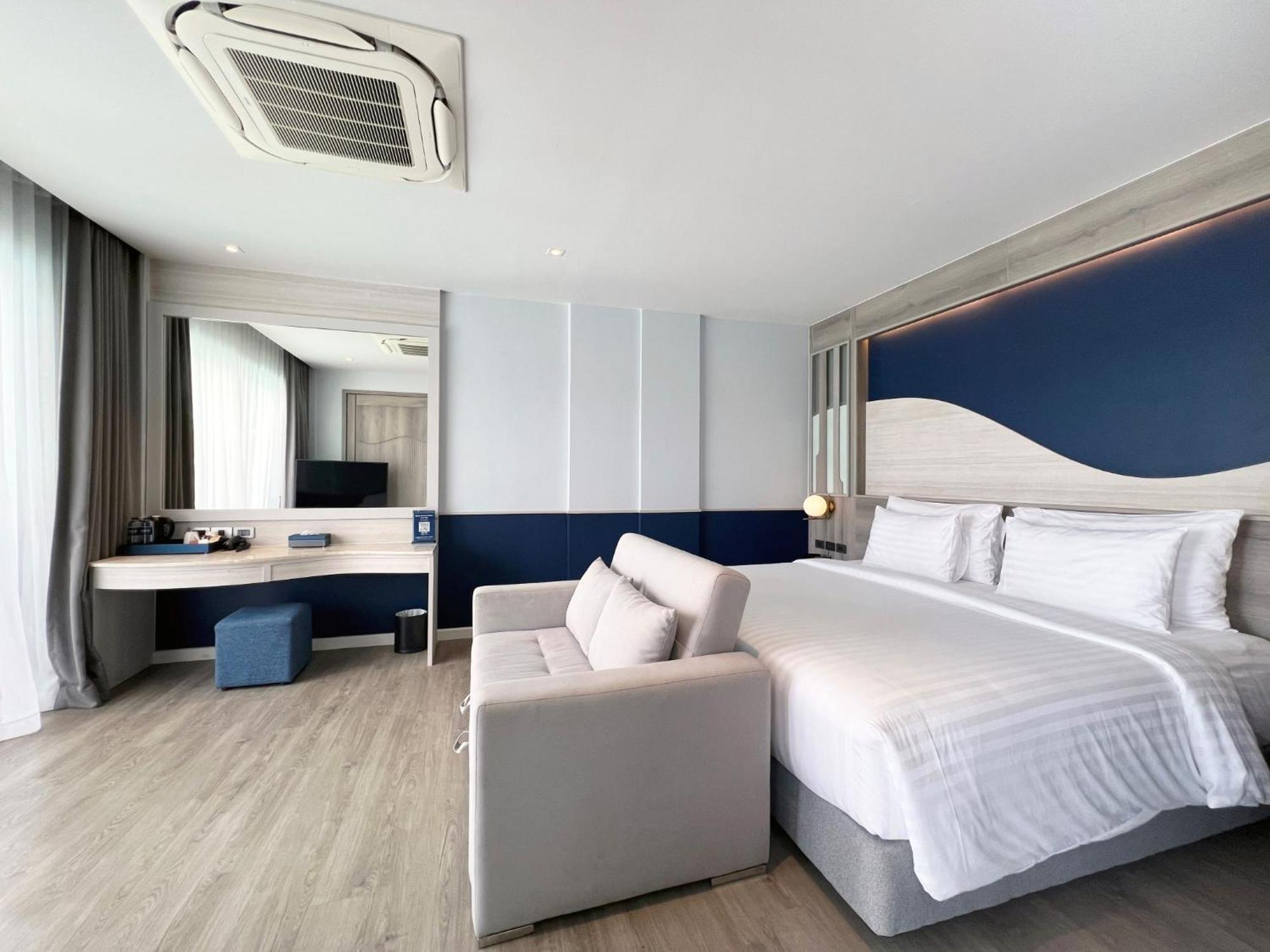 Seabed Grand Hotel Phuket - SHA Extra Plus Exterior foto